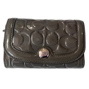 COACH Signature Bifold Zip Wallet Signature Debossed Patent Leather